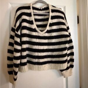 Madewell Striped Black and White V-Neck Sweater